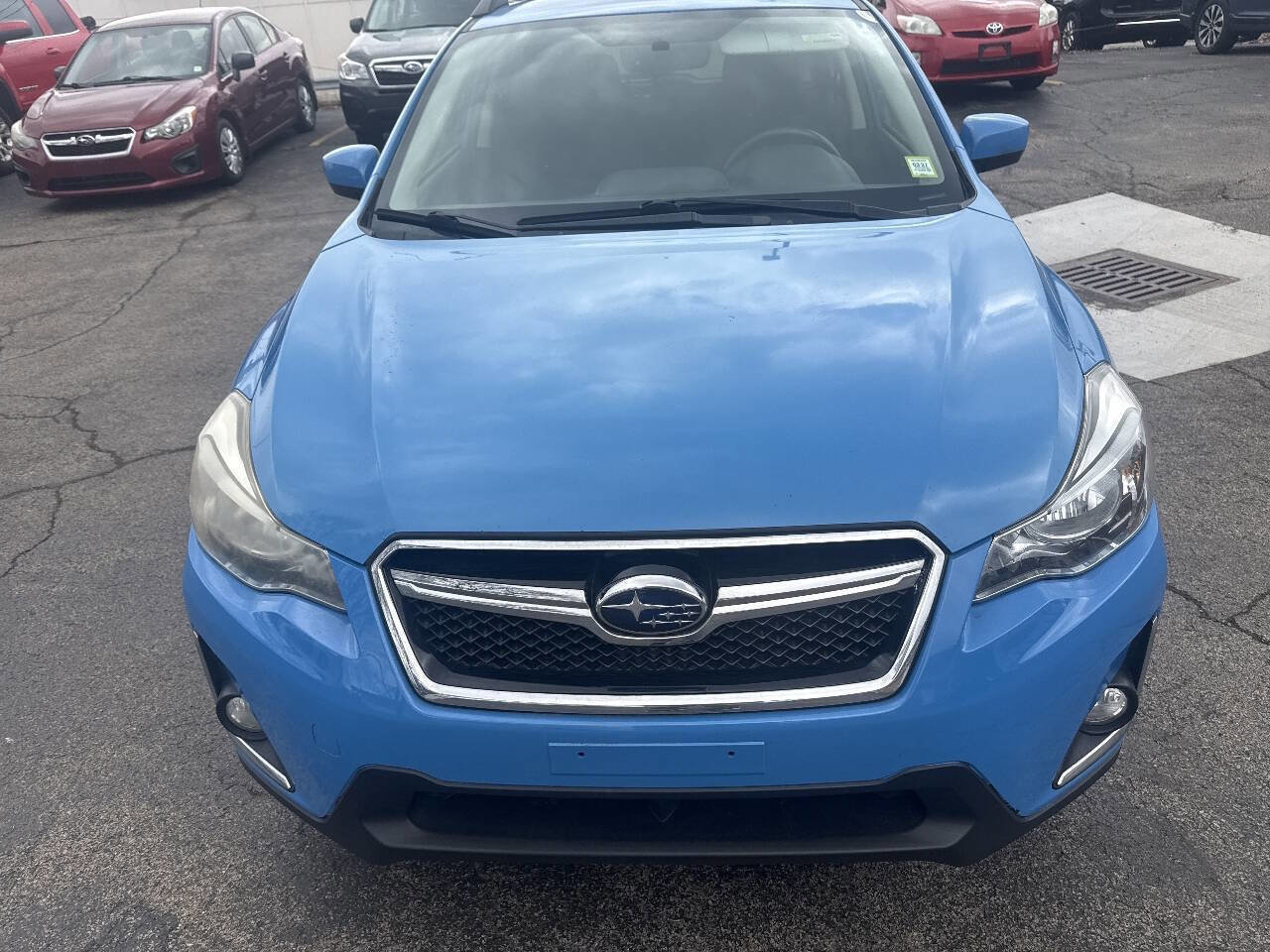Used 2017 Subaru Crosstrek 2.0i Premium image 1