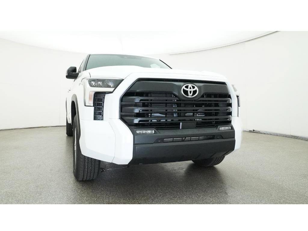 New 2026 Toyota Tundra SR5 AWD/4WD image 30