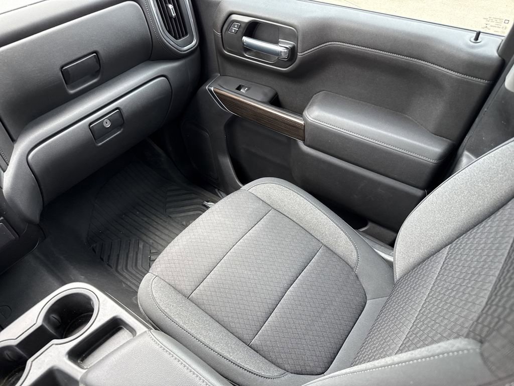 Used 2021 Chevrolet Silverado 1500 LT image 27