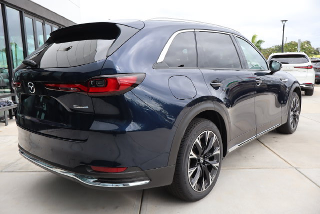 New 2026 MAZDA CX-90 Plug-In Hybrid w/ Premium Plus AWD/4WD image 3