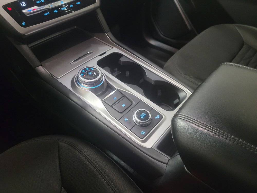 Used 2020 Ford Explorer XLT w/ Comfort Package AWD/4WD image 26