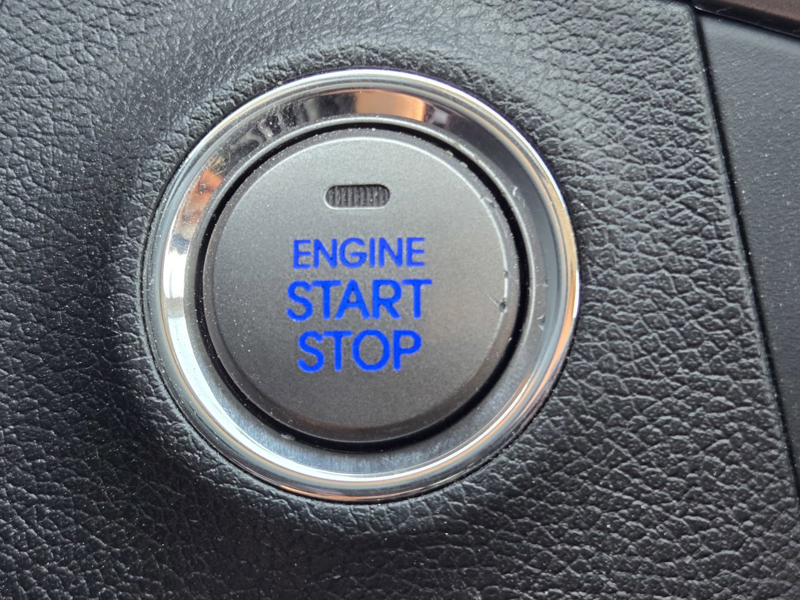 Used 2013 Hyundai Elantra Limited w/ Technology Pkg FWD image 21