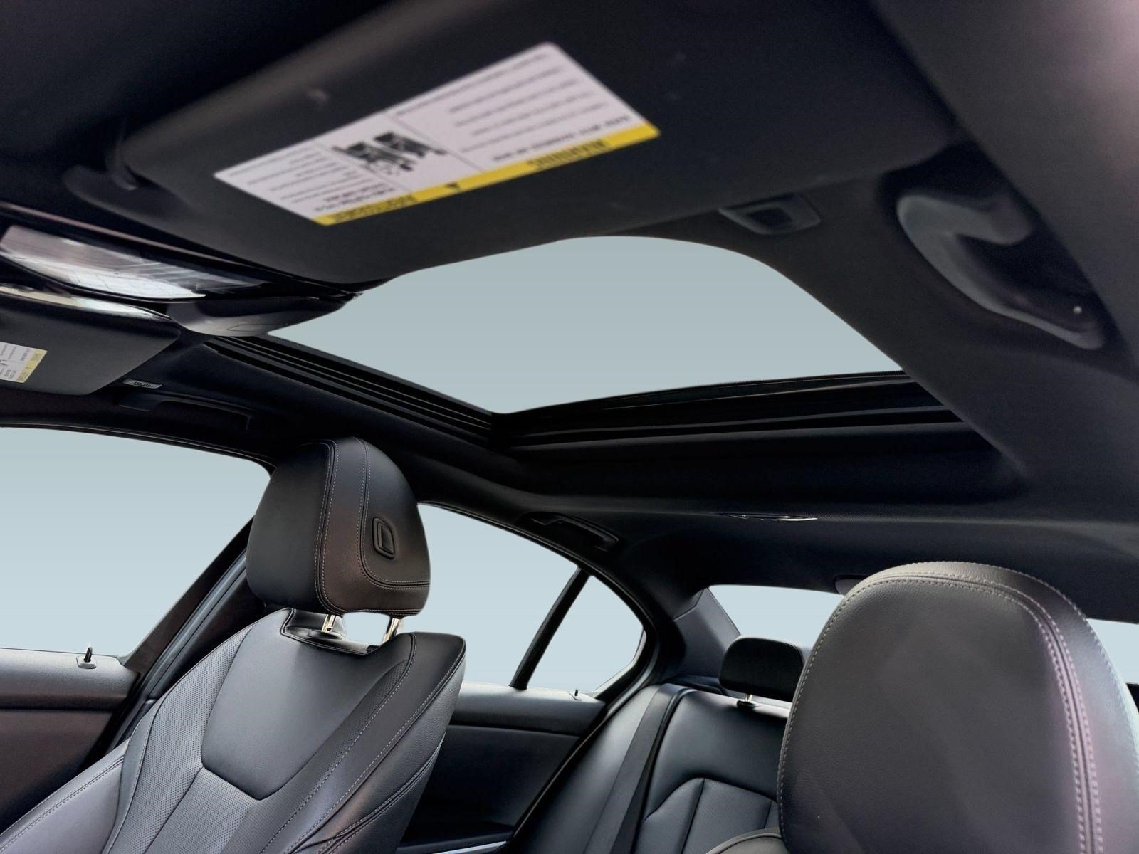 Certified 2026 BMW 330i Sedan RWD image 21