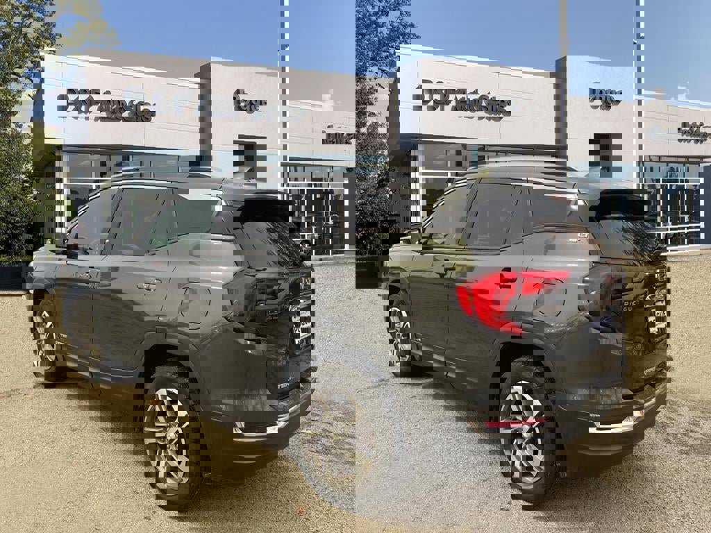 Used 2019 GMC Terrain SLT image 3