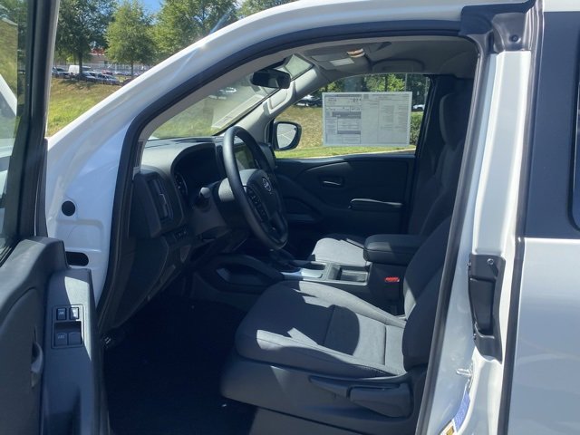 New 2025 Nissan Frontier S image 15