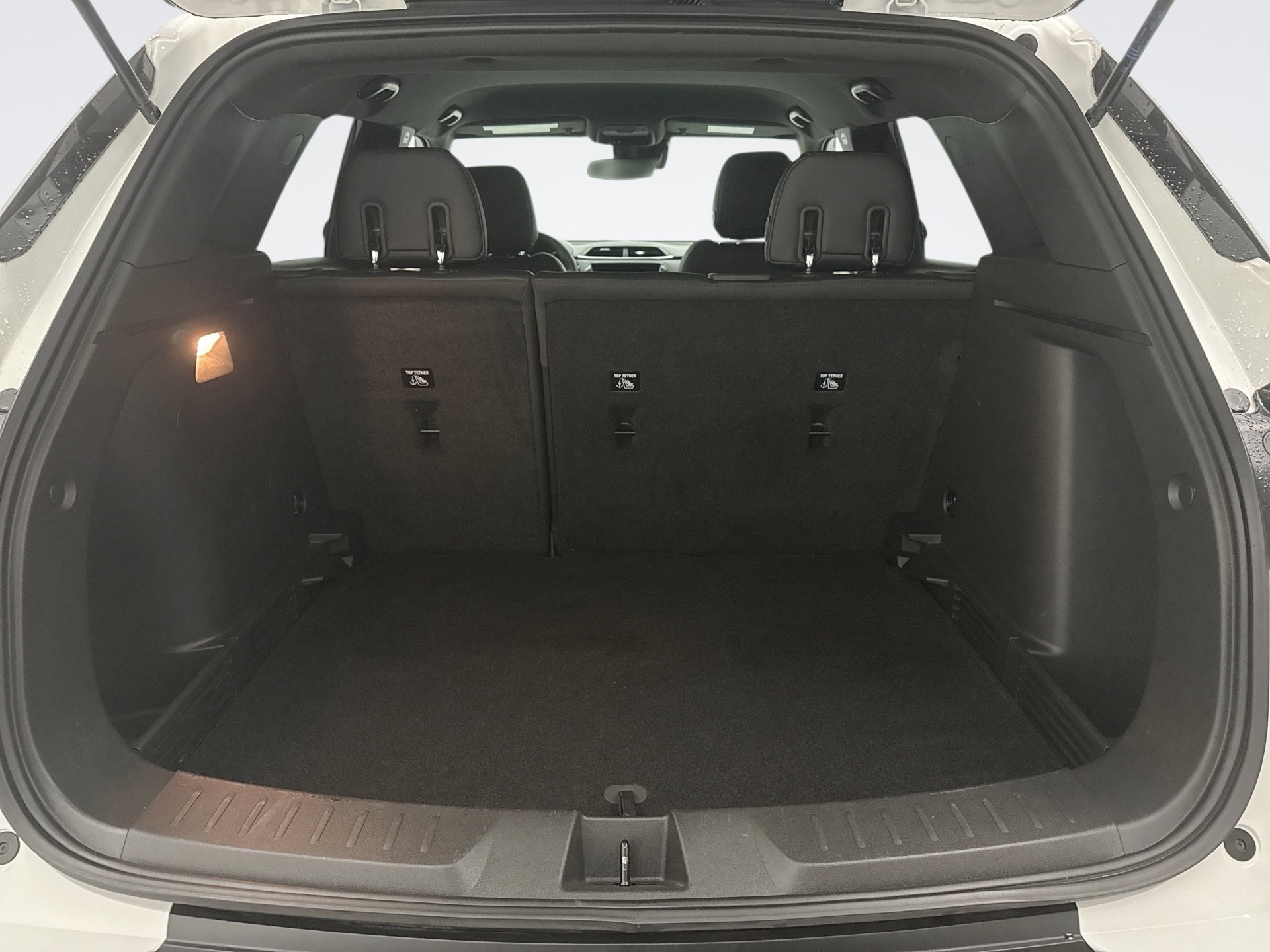 Used 2022 Chevrolet TrailBlazer ACTIV w/ Technology Package AWD/4WD image 21