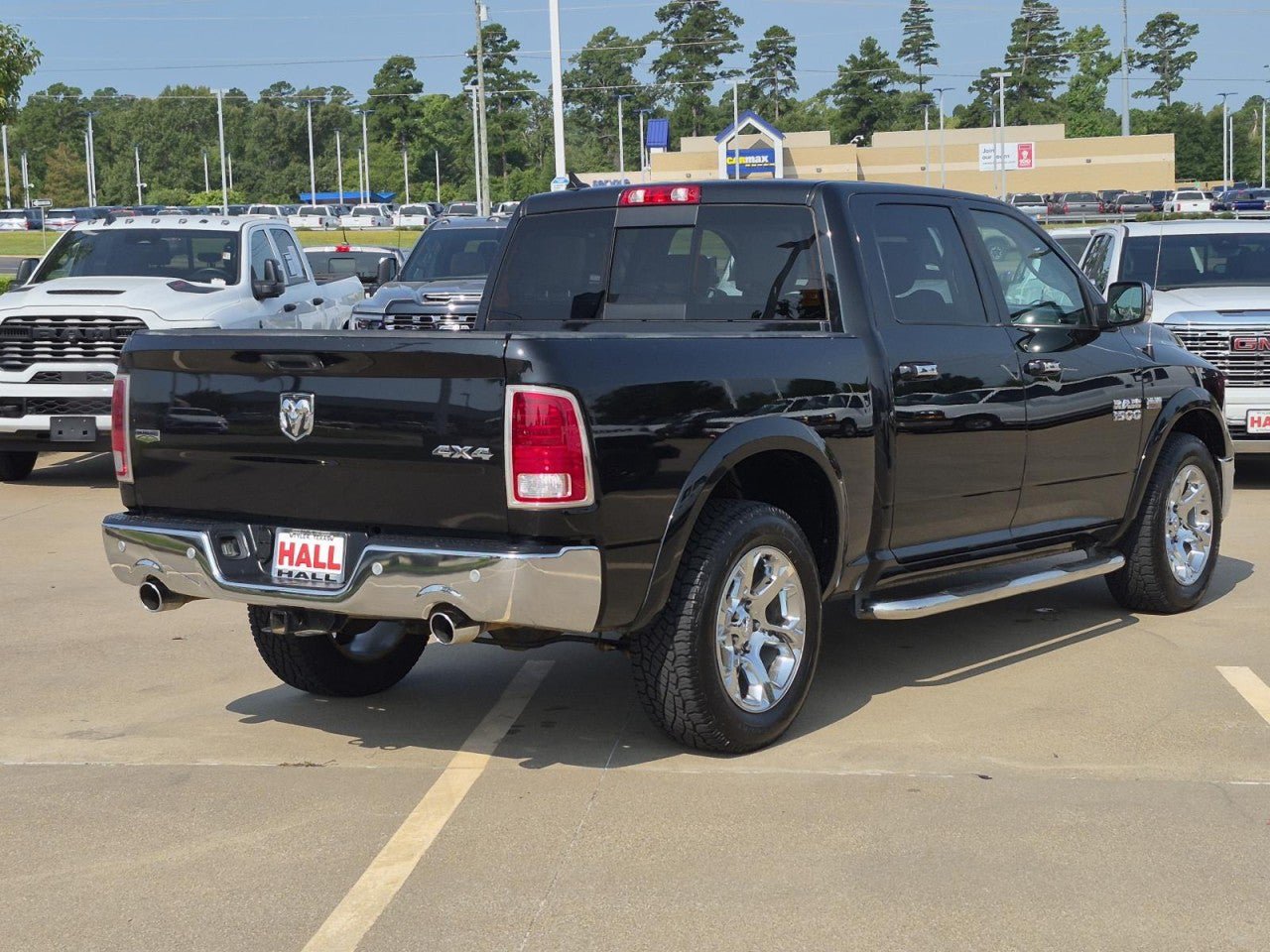 Used 2018 RAM 1500 Laramie w/ Convenience Group AWD/4WD image 6