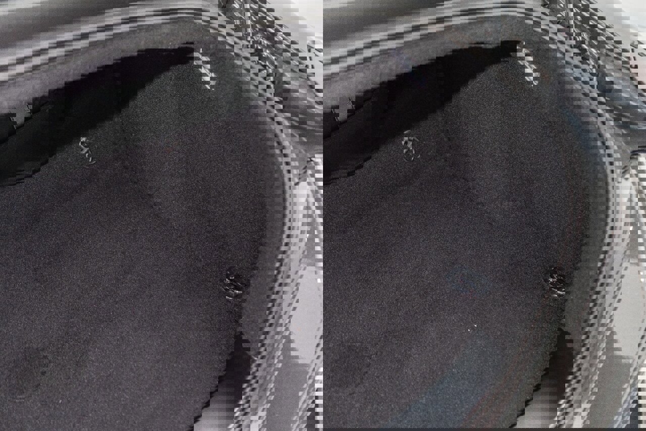 Used 2021 Ferrari Roma image 33