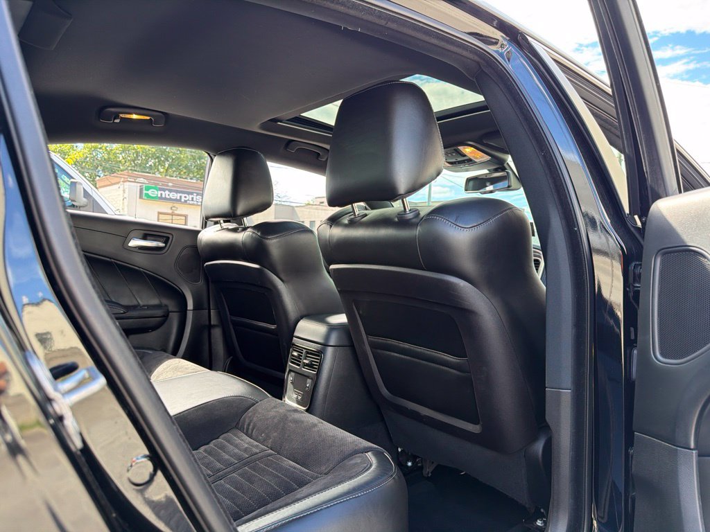 Used 2022 Dodge Charger Scat Pack w/ Daytona Edition Group RWD image 21