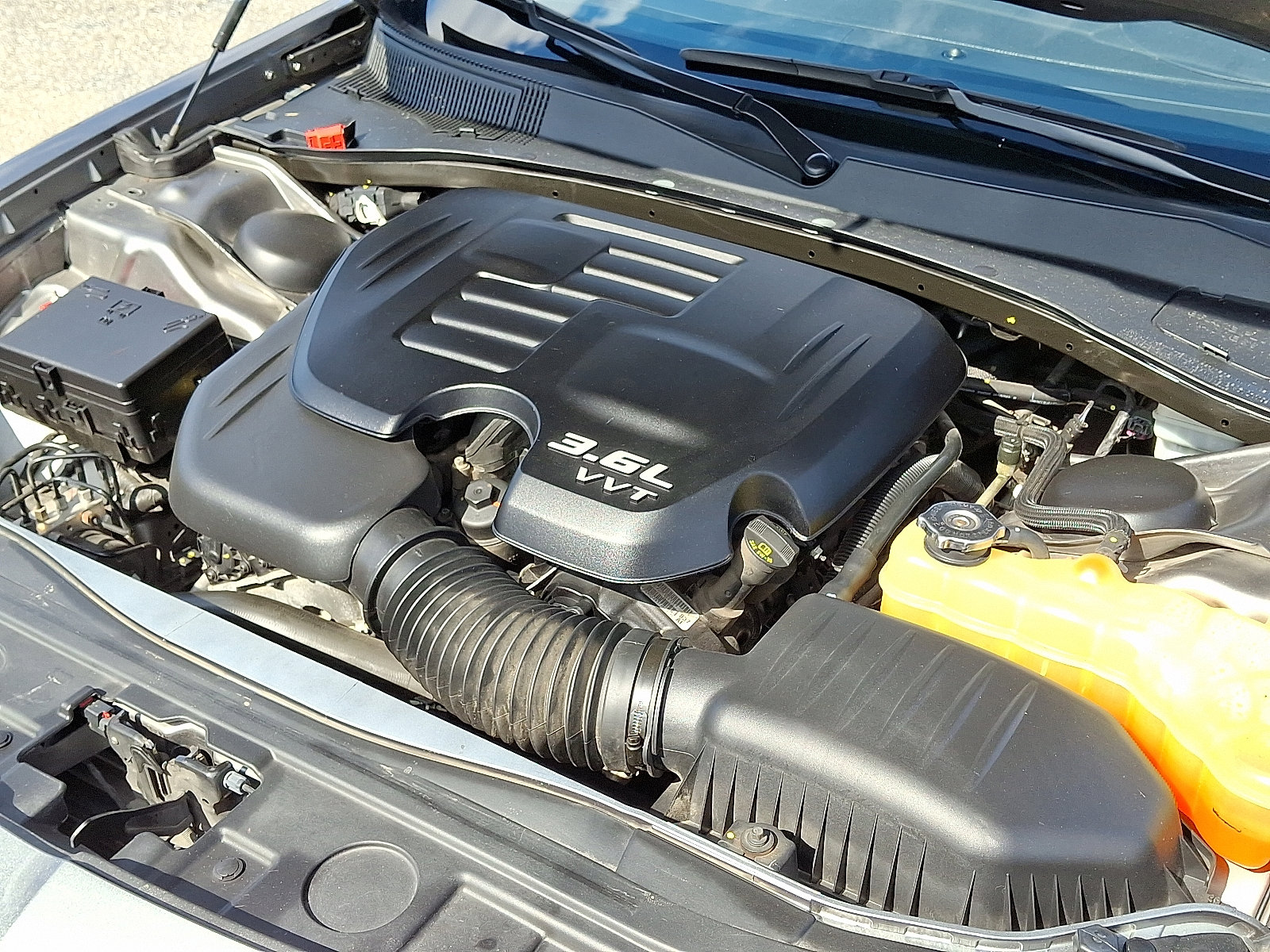 Used 2012 Chrysler 300 Limited image 28