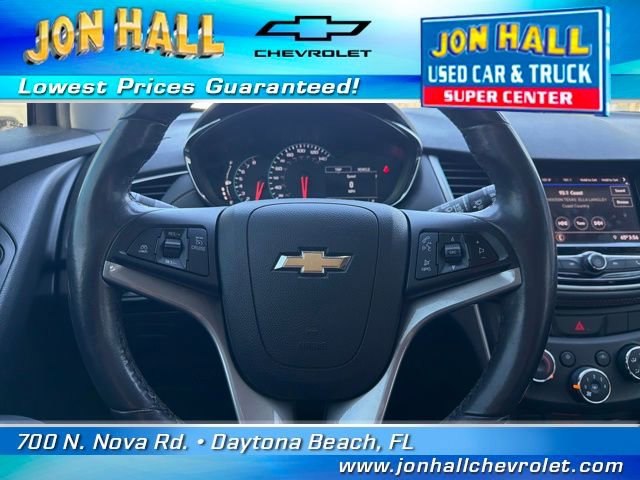 Used 2021 Chevrolet Trax LT w/ Sport Edition image 18