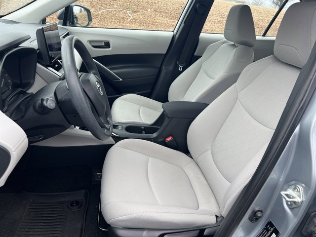 Used 2024 Toyota Corolla Cross L image 10