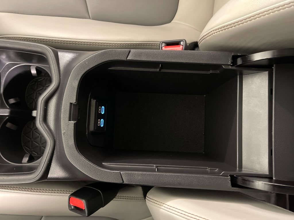 Used 2022 Toyota RAV4 XLE Premium image 23