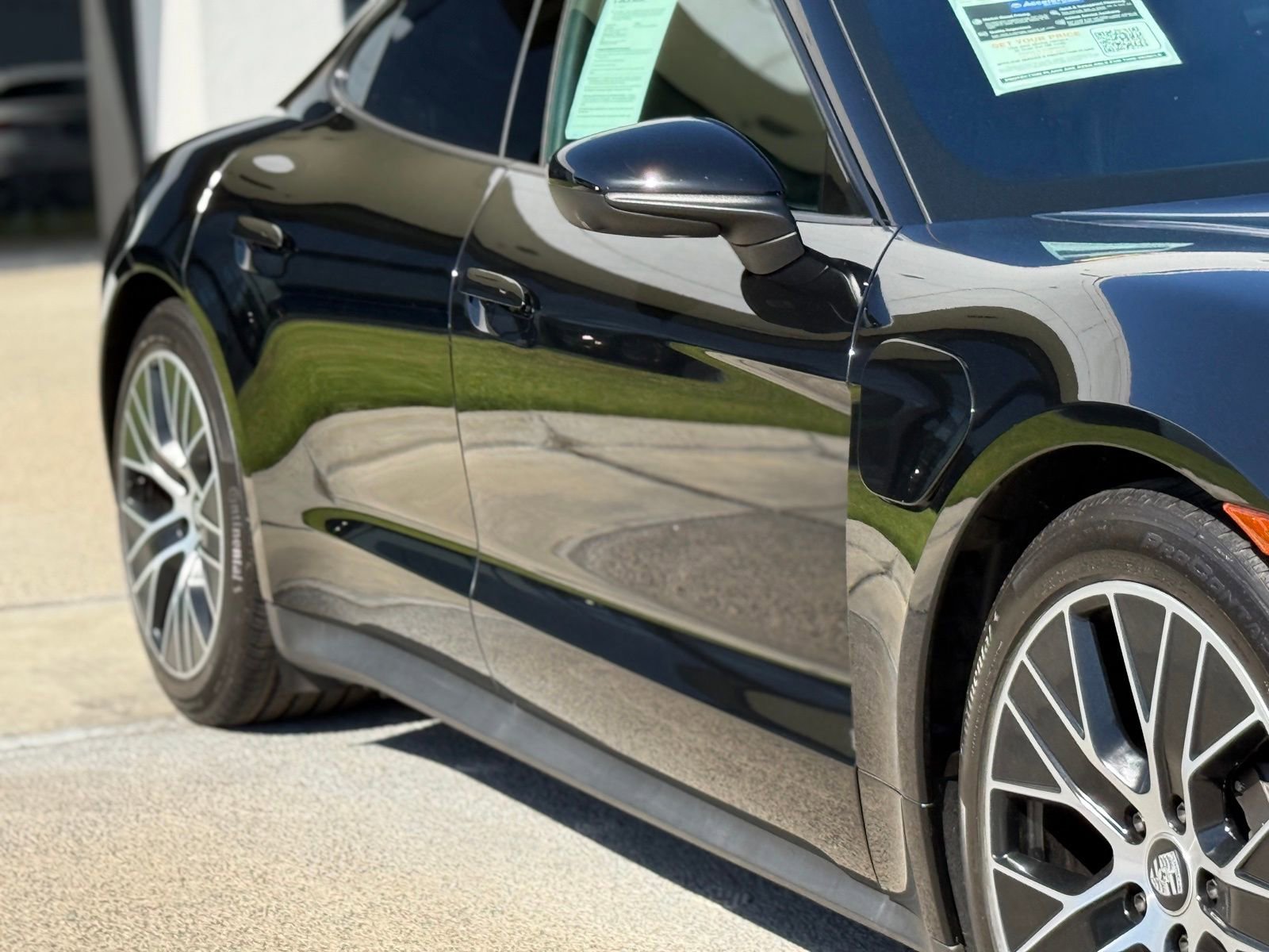 Used 2024 Porsche Taycan image 11