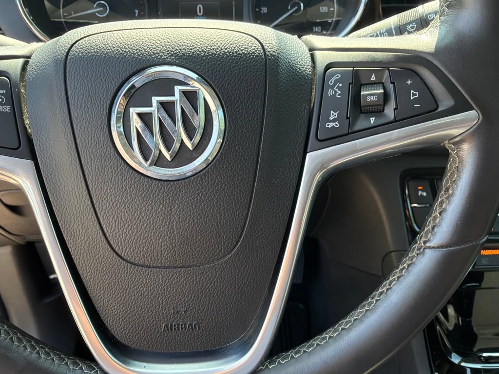 Used 2021 Buick Encore Preferred w/ Safety Package II AWD/4WD image 28