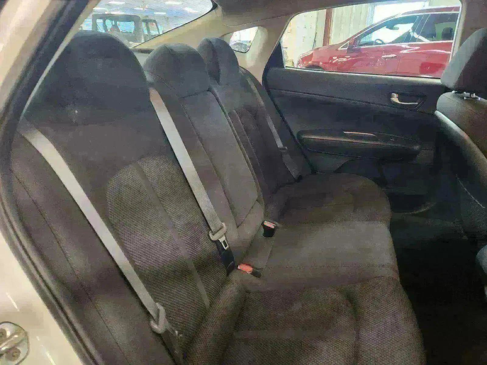 Used 2020 Kia Optima LX image 23