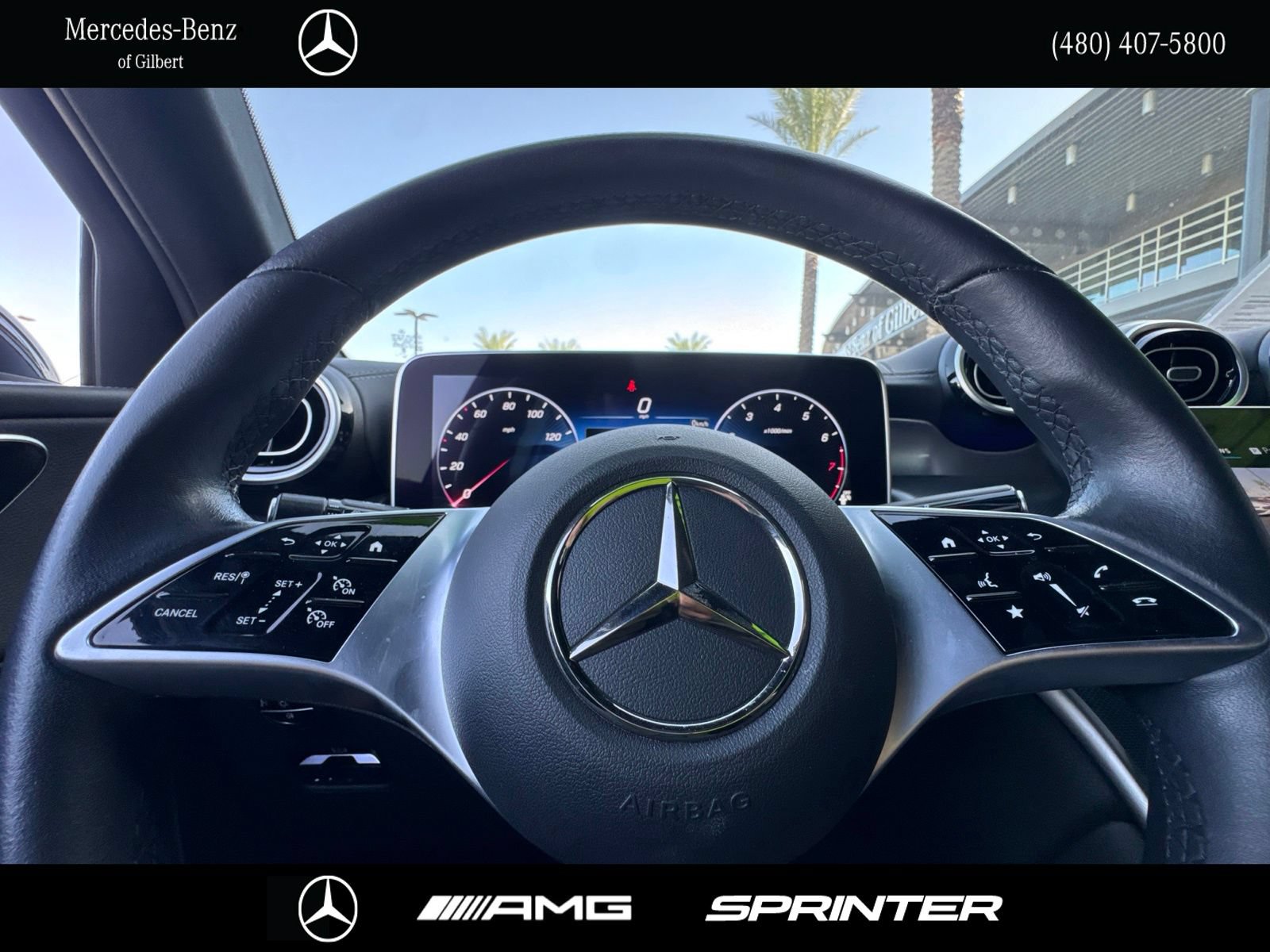 Used 2024 Mercedes-Benz GLC 300 image 28