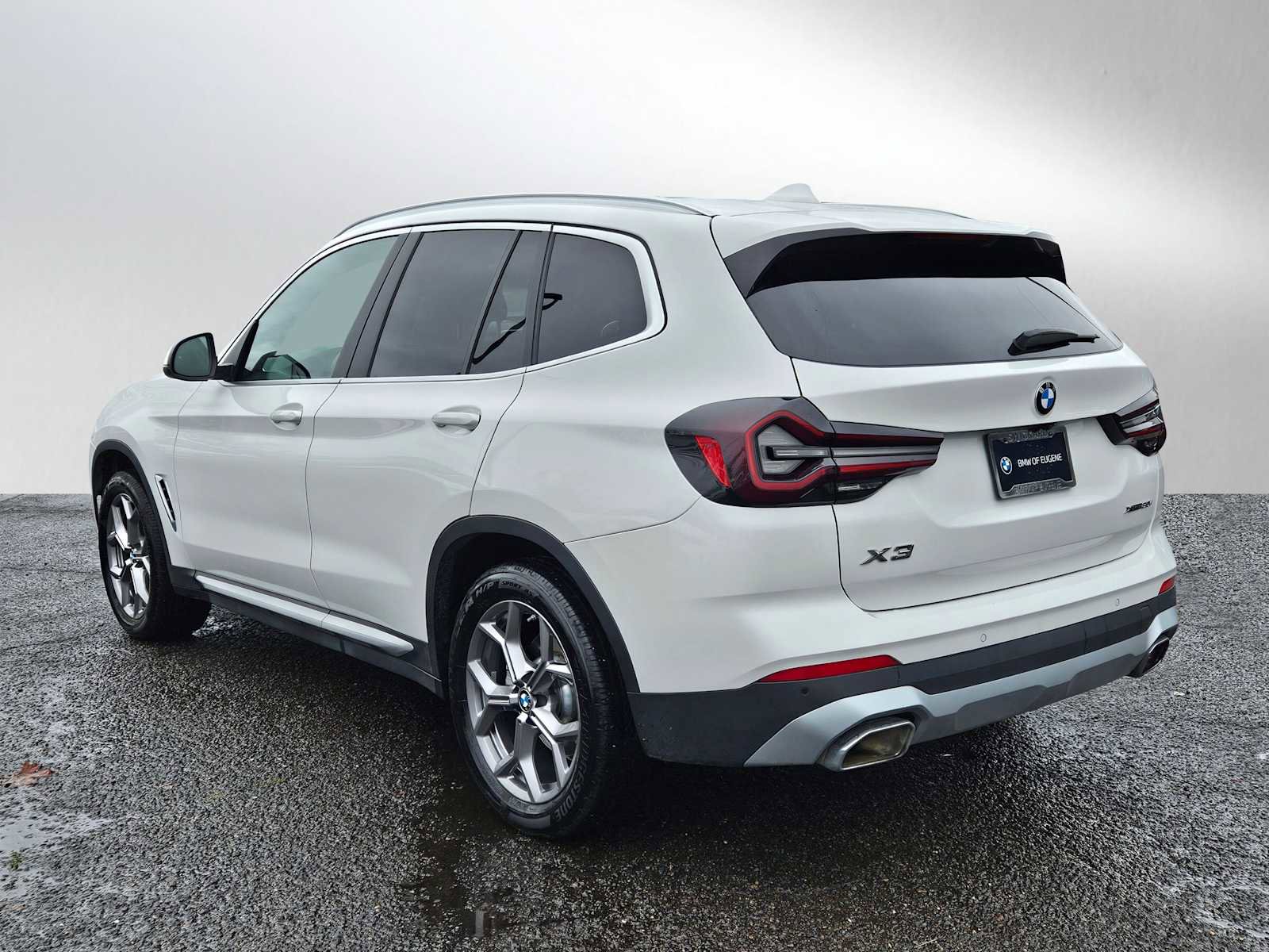 Used 2024 BMW X3 xDrive30i image 5