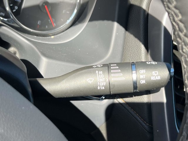 Used 2023 GMC Acadia AT4 w/ Technology Package image 23