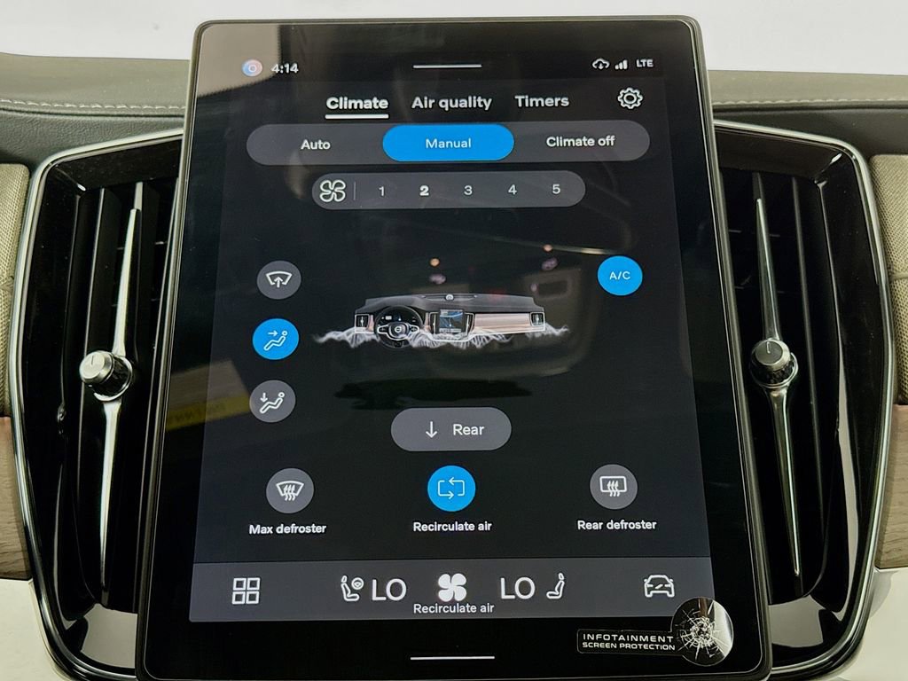 New 2026 Volvo XC90 B6 Core w/ Protection Package image 15