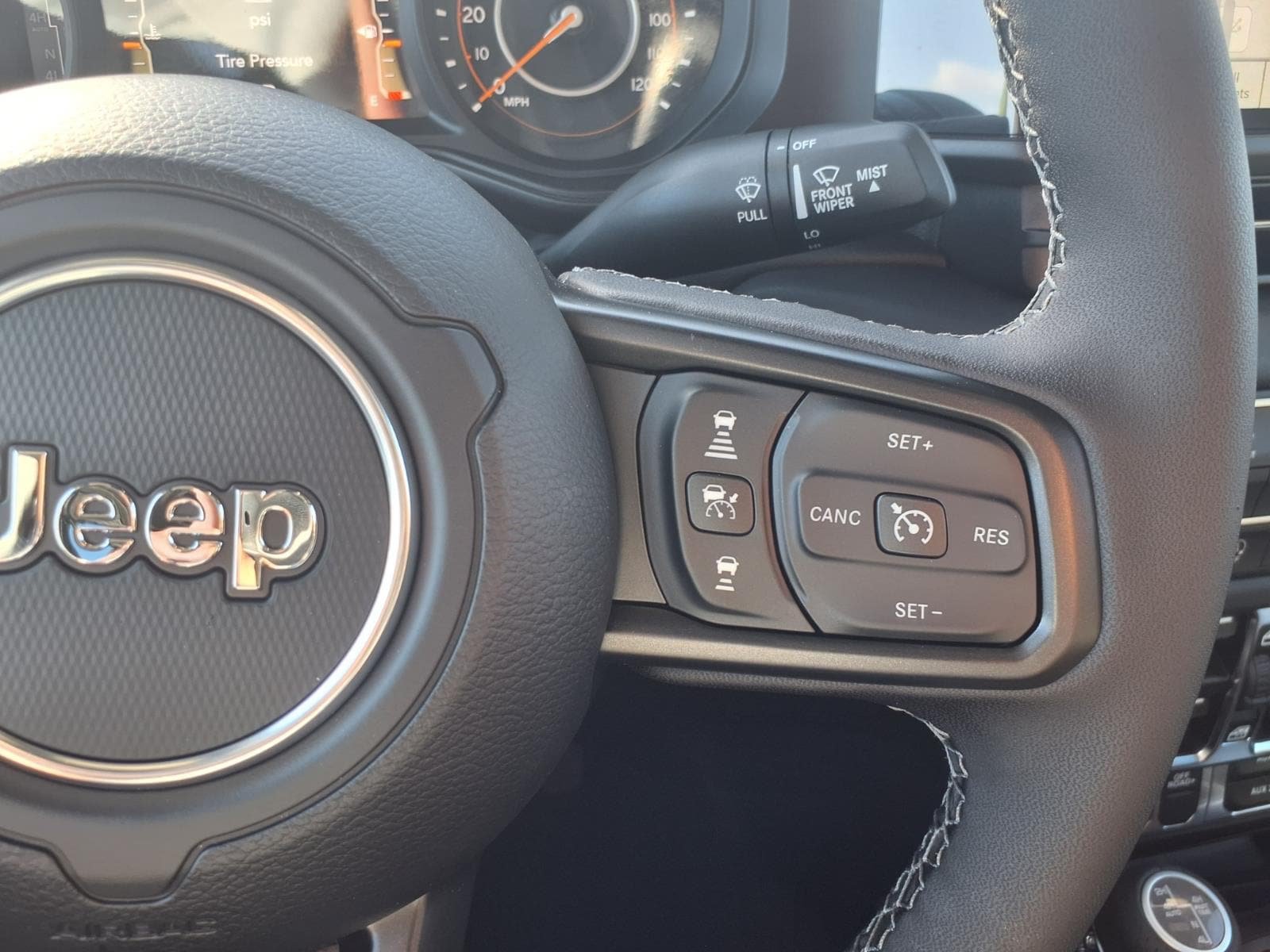 New 2026 Jeep Gladiator Mojave AWD/4WD image 13