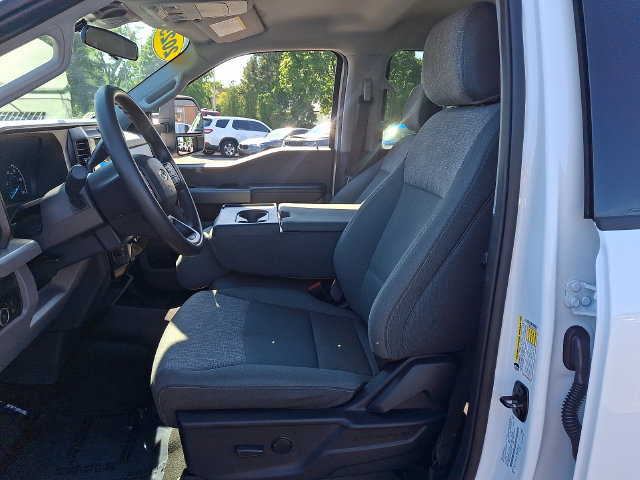 Certified 2025 Ford F250 XLT AWD/4WD image 13