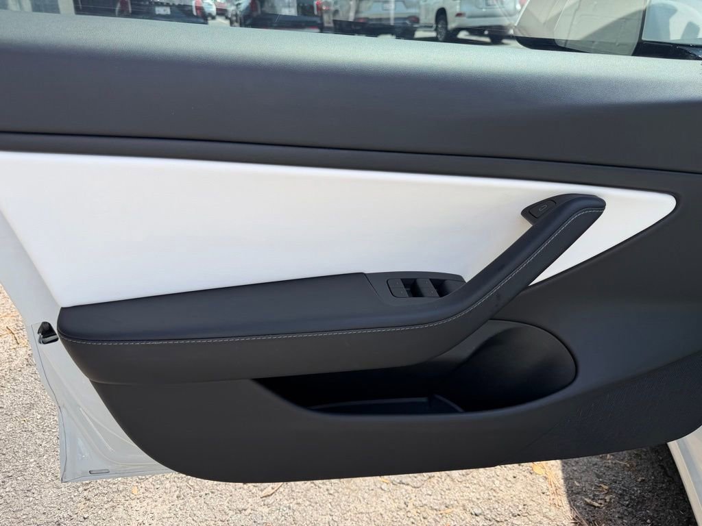Used 2021 Tesla Model 3 Long Range AWD/4WD image 12