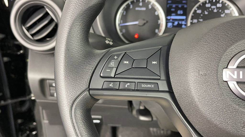 New 2025 Nissan Kicks Play S FWD image 25