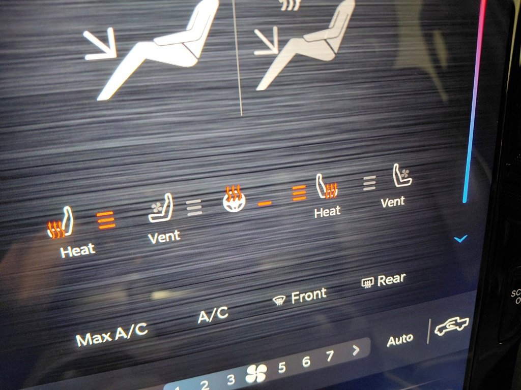 Used 2023 RAM 2500 Laramie image 6