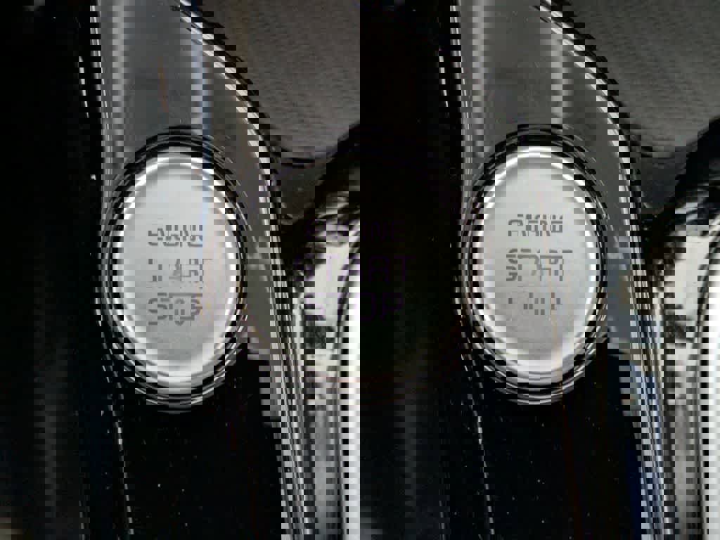 Used 2025 Kia Soul EX image 36