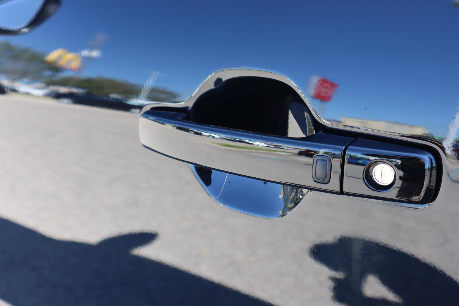 New 2026 Nissan Frontier SV image 4