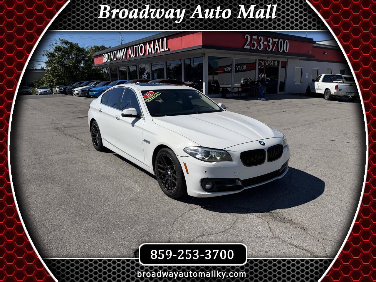 Used 2016 BMW 528i xDrive Sedan AWD/4WD image 1