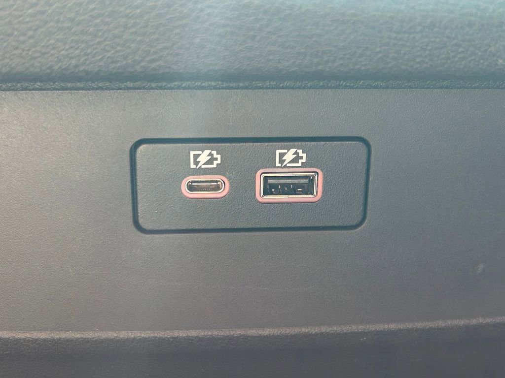 Used 2026 Nissan Frontier SV image 18