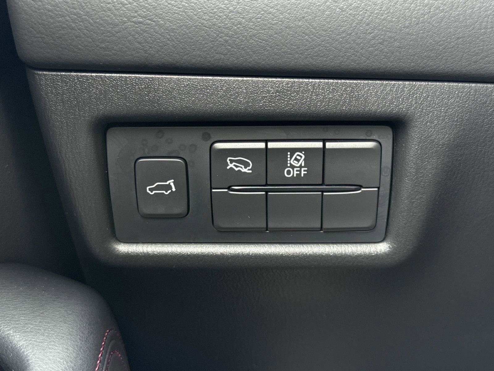 Used 2023 MAZDA CX-5 Carbon Edition image 13