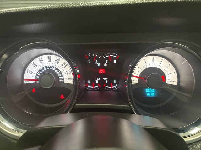 Used 2011 Ford Mustang GT Premium w/ Security Pkg RWD image 15