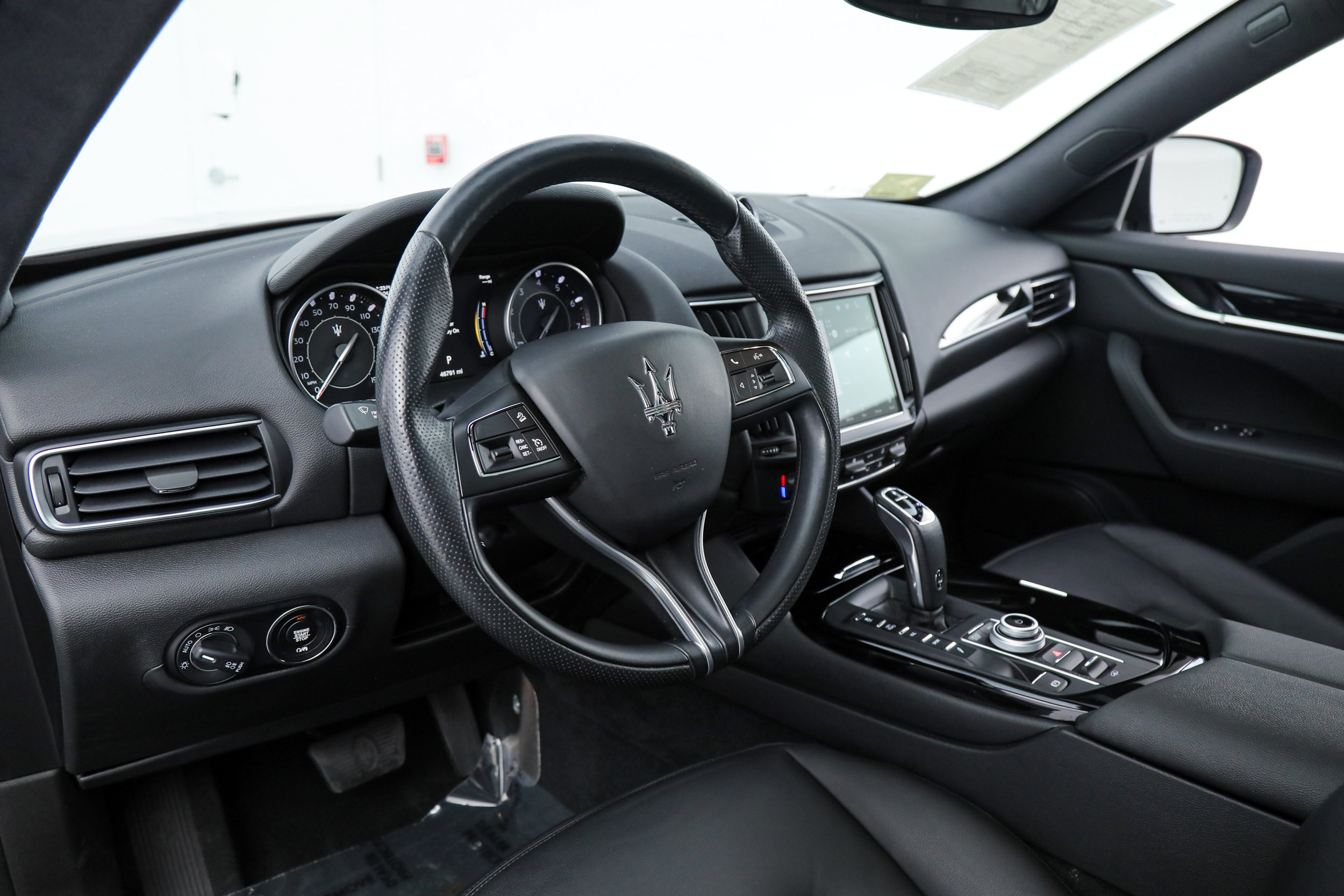 Certified 2022 Maserati Levante GT AWD/4WD image 17