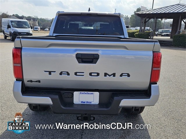 Used 2025 Toyota Tacoma TRD Sport image 10