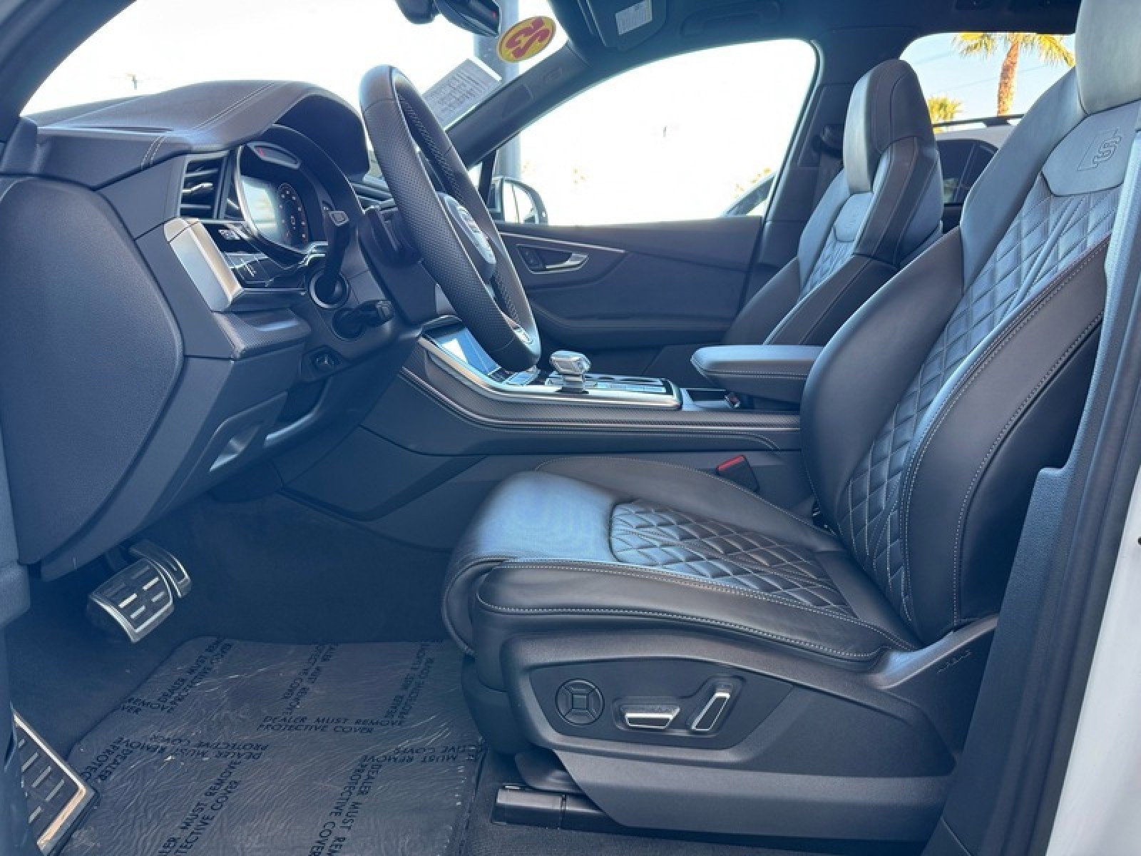 Used 2025 Audi SQ7 Premium Plus image 13