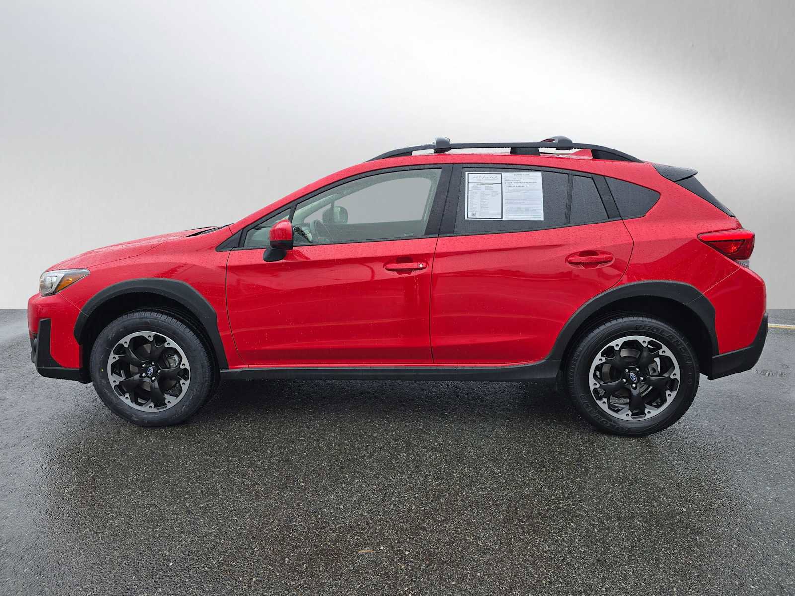 Used 2023 Subaru Crosstrek 2.0i Premium image 4