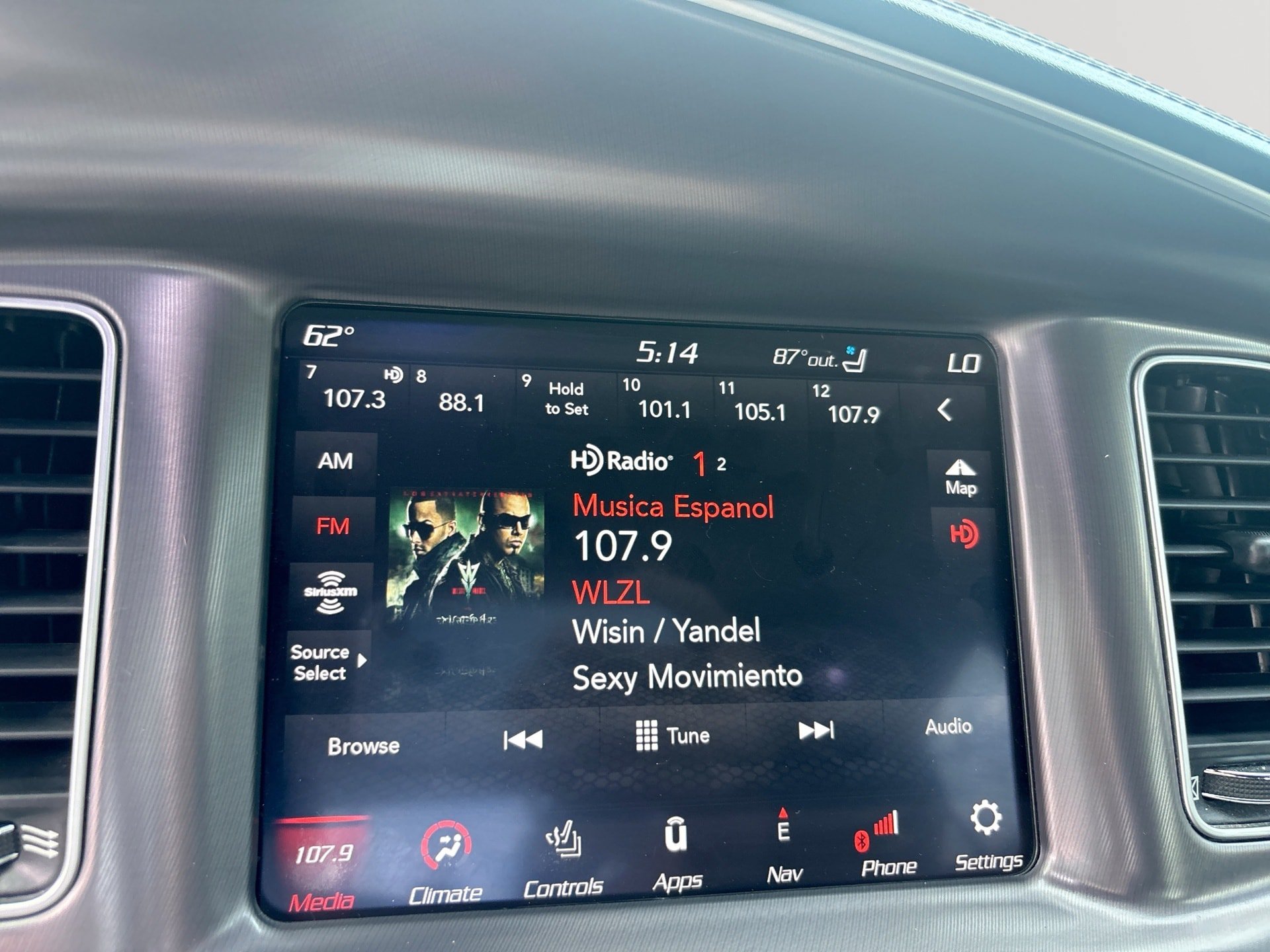 Used 2020 Dodge Charger Scat Pack RWD image 12