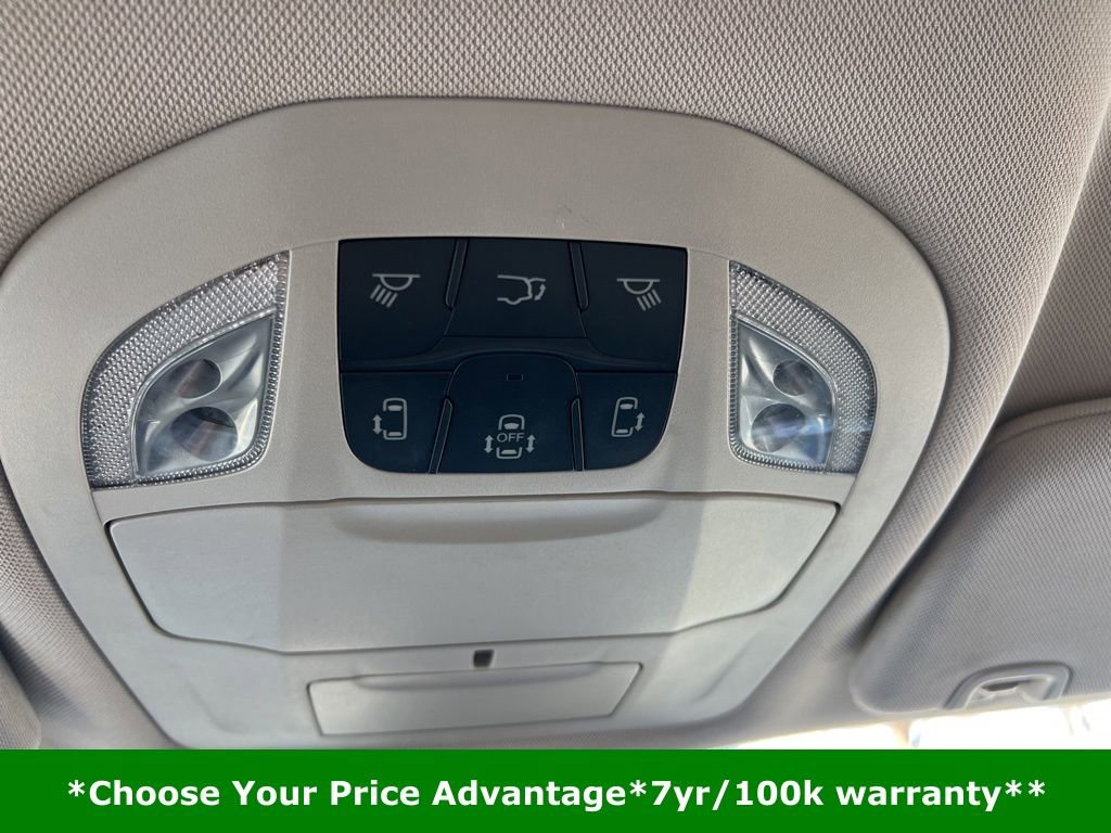 Certified 2023 Chrysler Pacifica Touring-L image 75