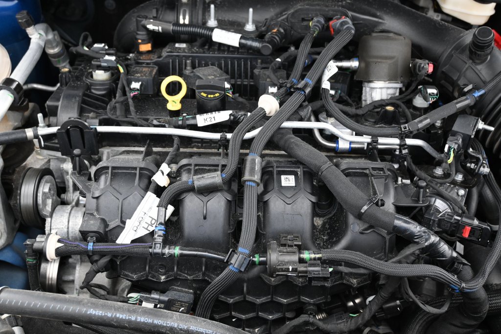 Used 2022 Ford Escape Titanium AWD/4WD image 46