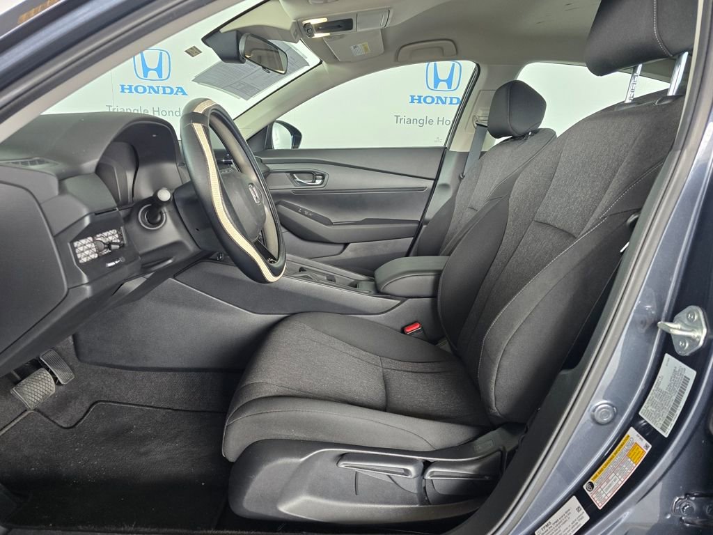 Used 2023 Honda Accord LX image 9