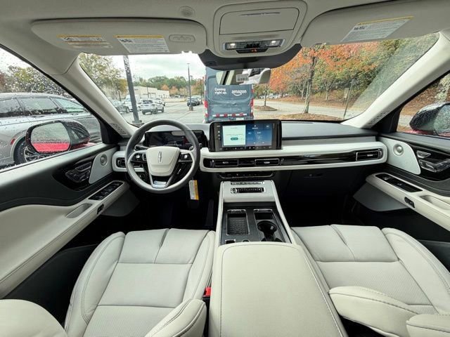 New 2026 Lincoln Aviator Reserve image 11