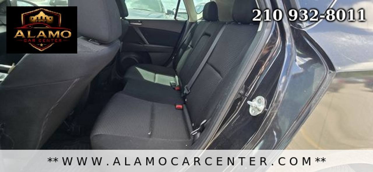 Used 2012 MAZDA MAZDA3 i Touring FWD image 28