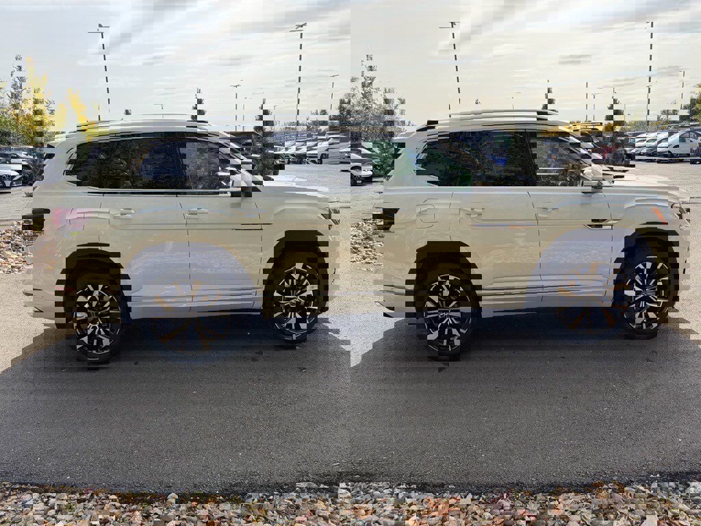 New 2026 Volkswagen Atlas SEL Premium R-Line image 6