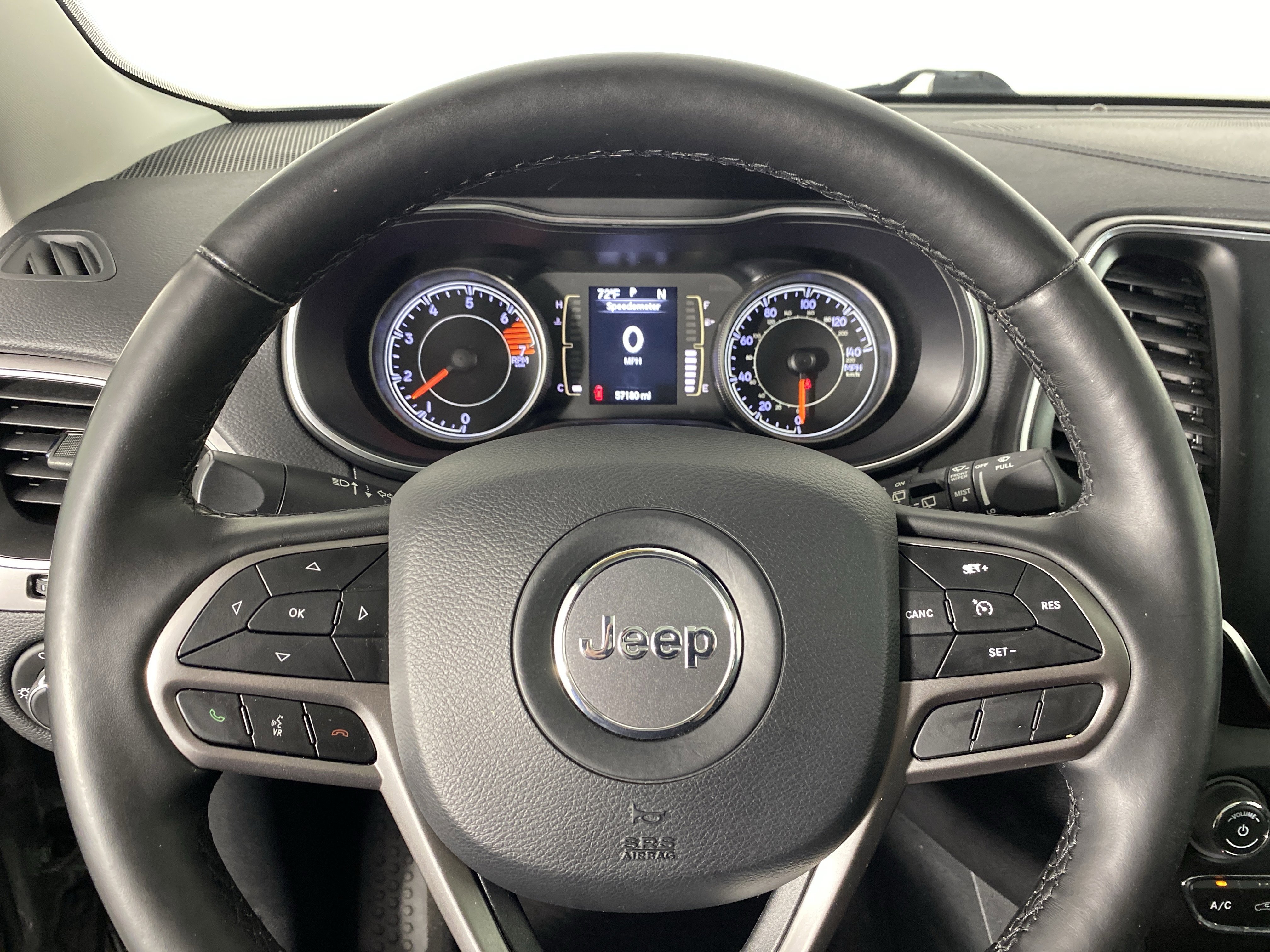 Used 2020 Jeep Cherokee Latitude Plus w/ Comfort/Convenience Group image 22