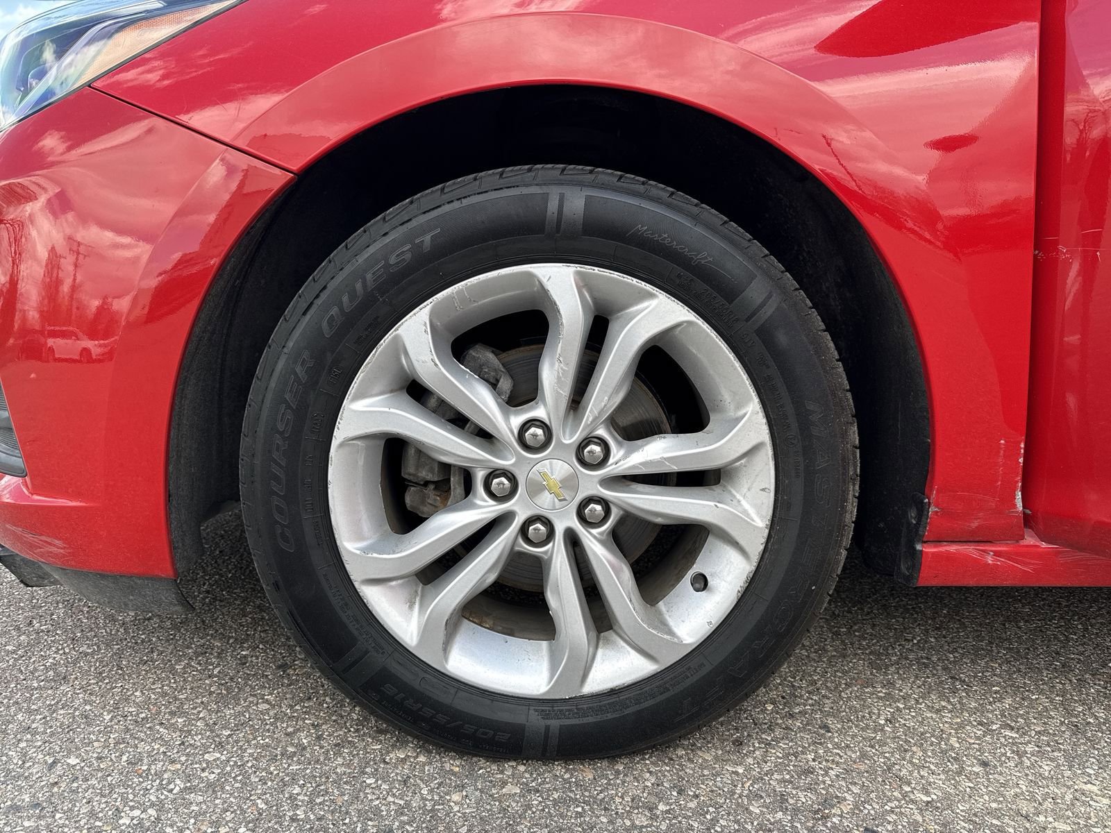 Used 2019 Chevrolet Cruze LT w/ LT Fleet Convenience Package image 17