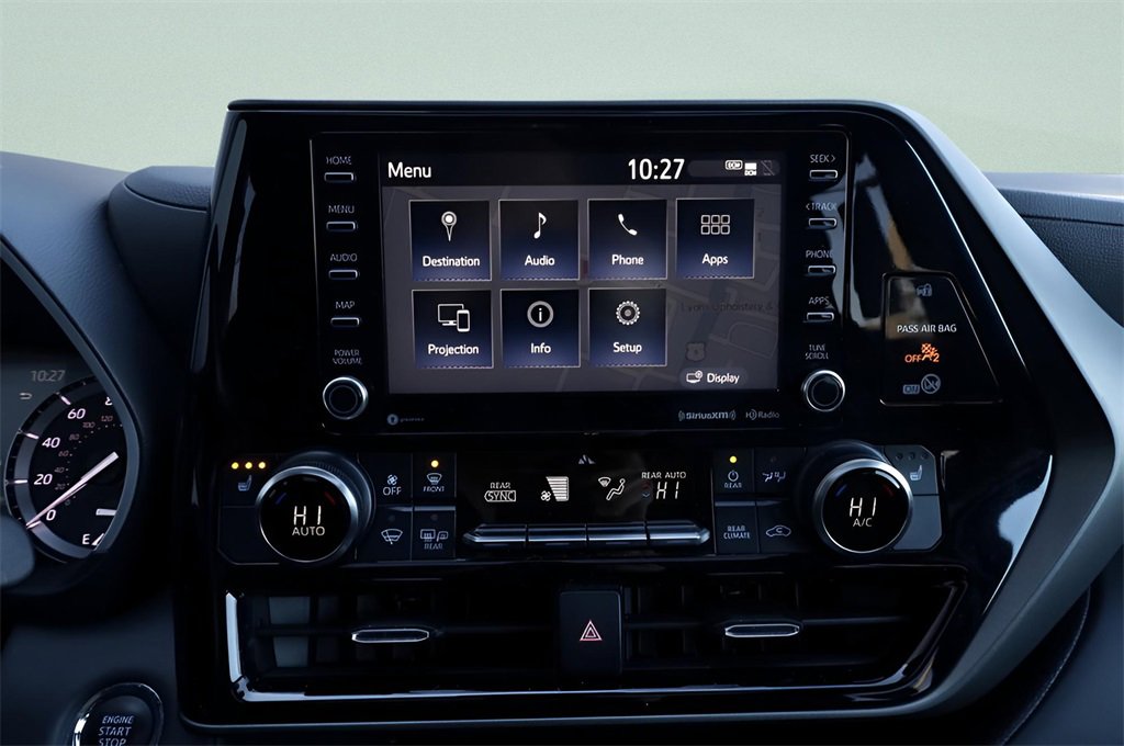 Certified 2022 Toyota Highlander XLE image 29