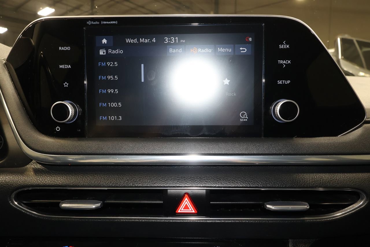 Used 2021 Hyundai Sonata SEL w/ Convenience Package image 12